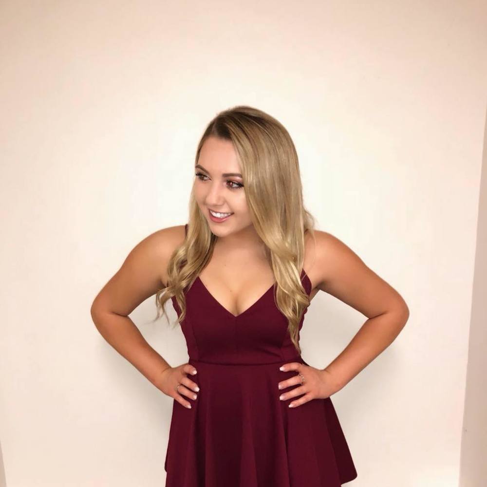Meet your Posher, Camryn